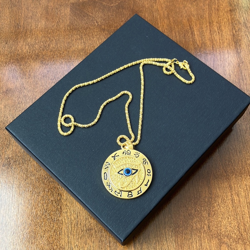 Eye of Horus Pendant Necklace - Picture 6 of 6